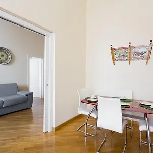 Quattro Canti Luxury , Palermo Italia